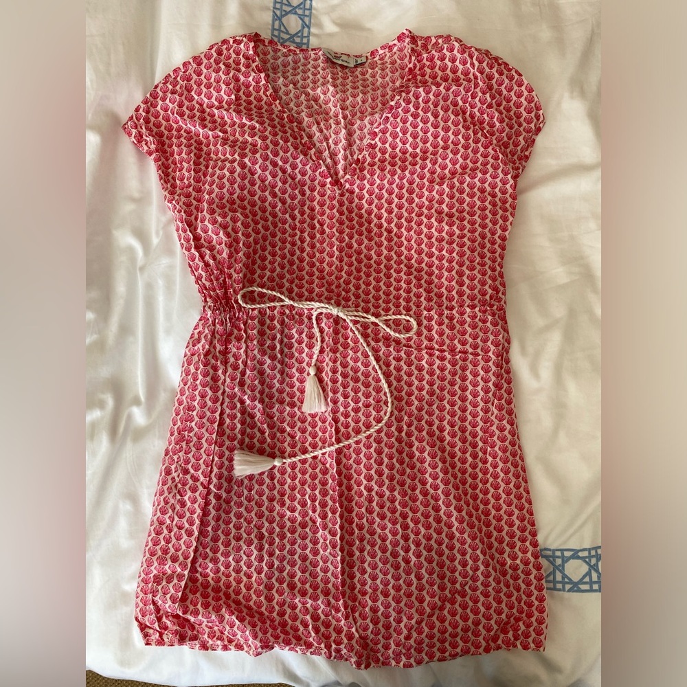 Vineyard Vines coverup 🐚